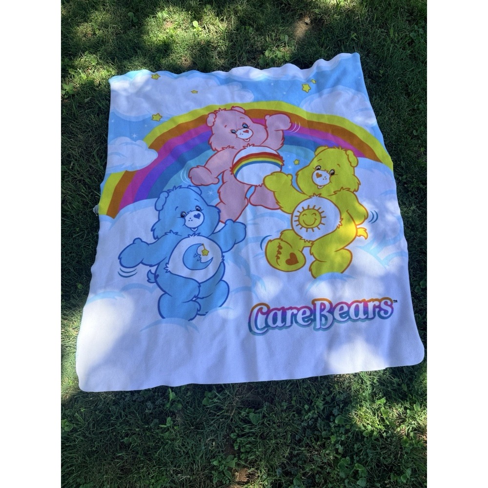 Vintage Care Bears Fleece Blanket Throw 47x55 Bedtime Cheer Funshine Lovey